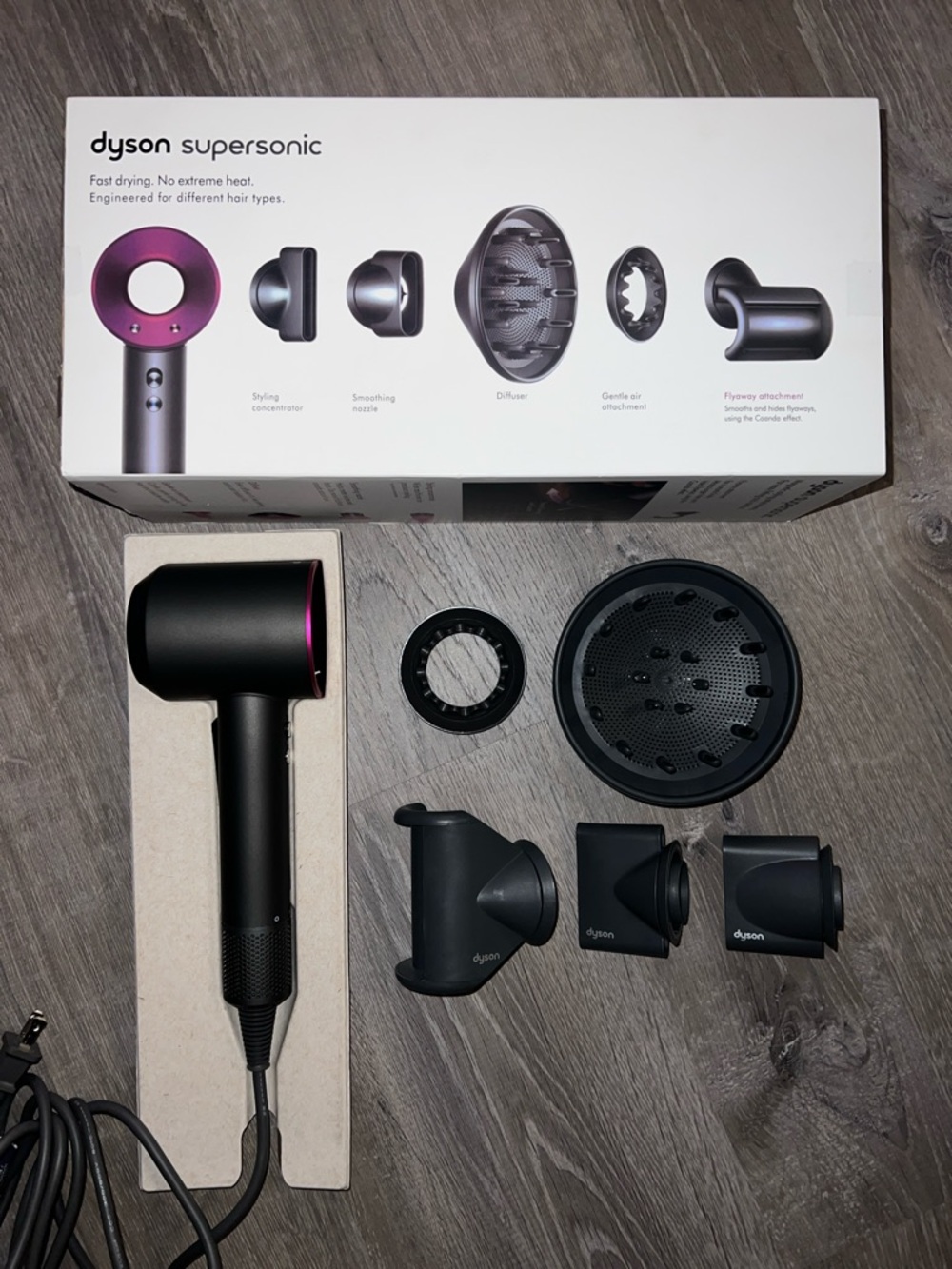 Dyson Supersonic hair dryer (Iron/Fuchsia)